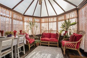 Photo 8- click for photo gallery